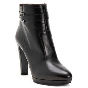 NEROGIARDINI Black Made In Italy Leather Logo Plate Dress Booties
